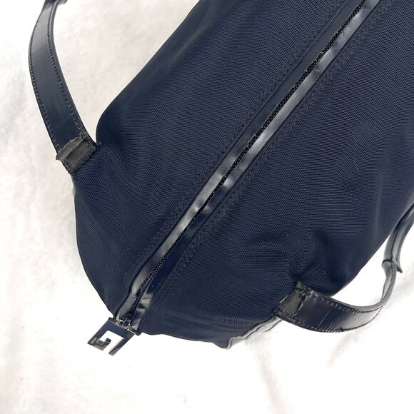 Gucci Vintage Black canvas and leather shoulder bag - Picture 7 of 11